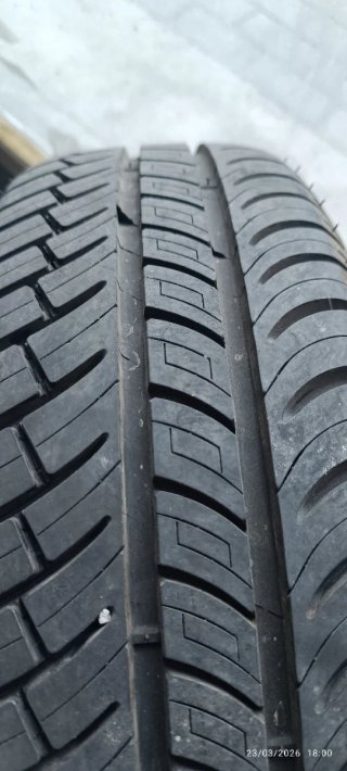 Rueda de coche