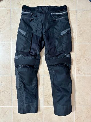 Chaqueta 4 estaciones y Pantalón Moto Levior