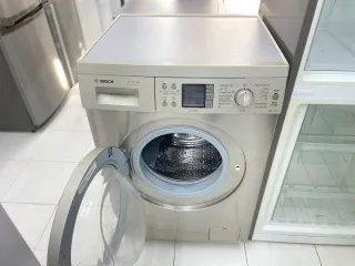 Súper oferta Nevera y lavadora plateada