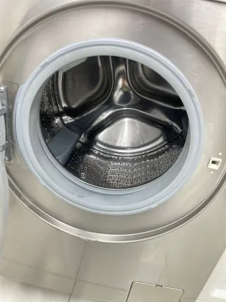 Súper oferta Nevera y lavadora plateada