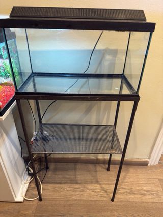 Acuario con su mesa a medida 35litros