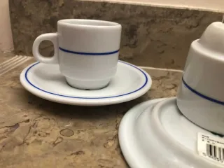 24 + 6 chávenas de café Costa Verde novas