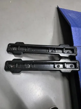 Enganche asientos traseros Ford Transit Custom