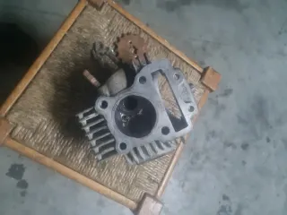 Culata pitbike 155z con rosca bujía mal