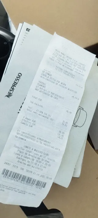 Cafetera Nespresso Vertuo Pop