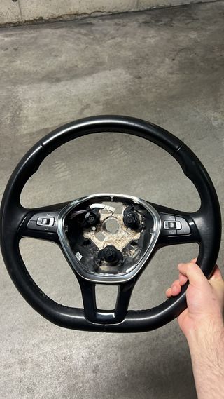 Volante Golf 7 con botonera