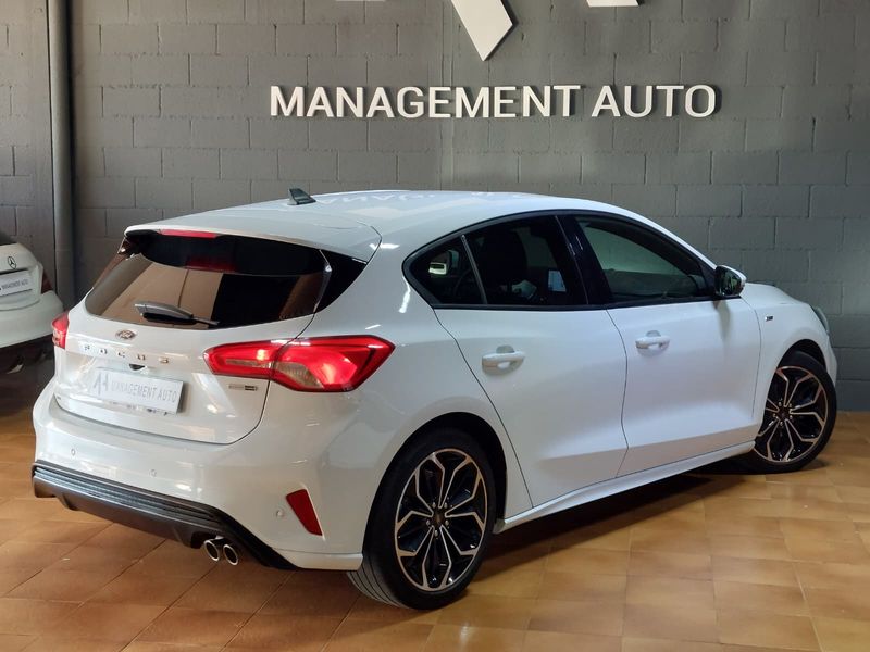Ford Focus 2020, foto 4