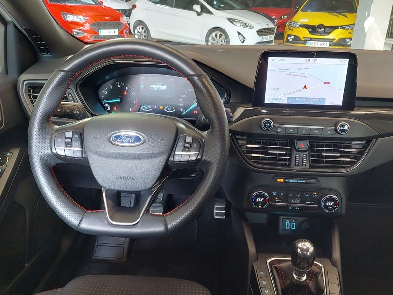 Ford Focus 2020, foto 10