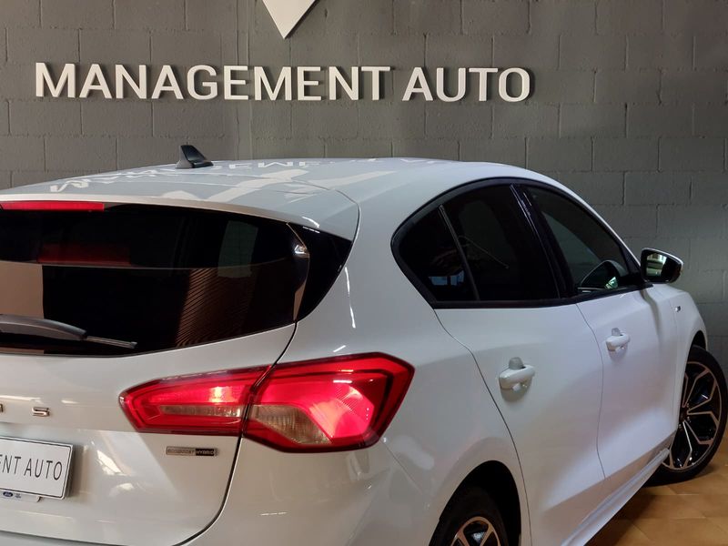 Ford Focus 2020, foto 26