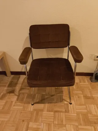 Silla de despacho marrón