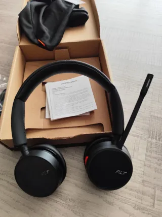 Plantronics Voyager 4220 UC Auriculares