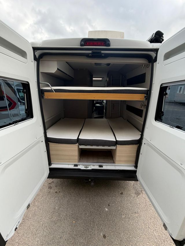 Adria Twin SP 600 Plus 2022