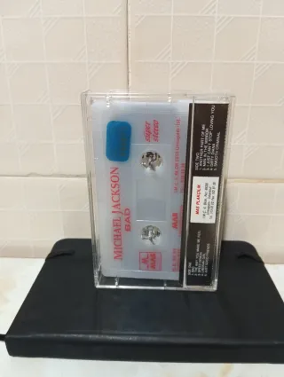 Casete Michael Jackson Bad de Turquía