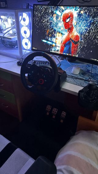Volante Logitech G29 + Pedales + Palanca.