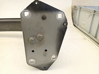 REFUERZO PARAGOLPES DELANTERO VOLVO XC40 D4204T12