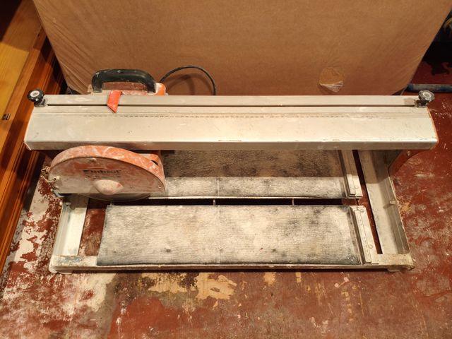 Cortadora de azulejos Einhell