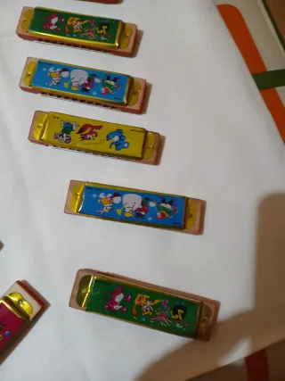 Lote 20 armónicas infantiles
