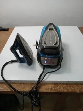 Centro de Planchado Rowenta Silence Technology