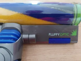 Cepillo Dyson V15 Fluffy Optic. A estrenar