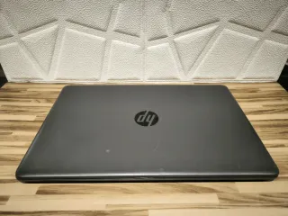 Portátil HP 250 G7