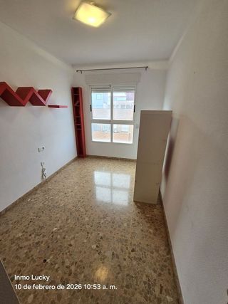 Piso en alquiler en Aiora en Valencia