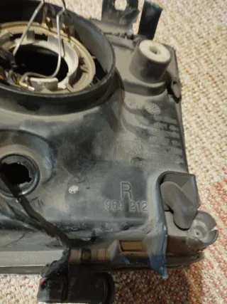 Faros Nissan Terrano II