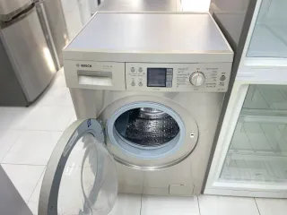 Super Oferta Nevera y Lavadora plateada