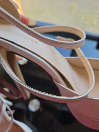 Sandalias de tacón blanco