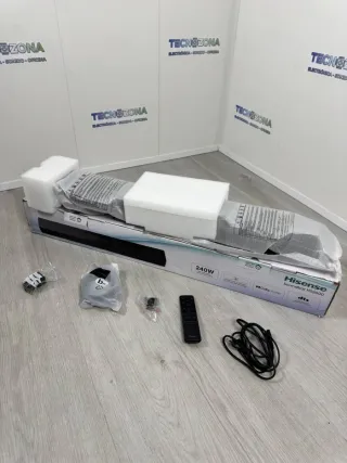 Barra de Sonido Hisense 2.1 240W Negra