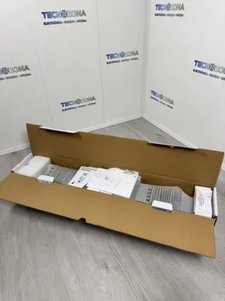 Barra de Sonido Hisense 2.1 240W Negra