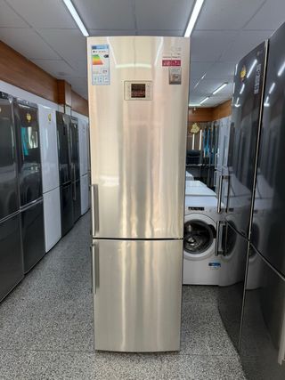 Nevera LG plateada
