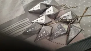 Lote 10 plomos pirámide 150g y 180g