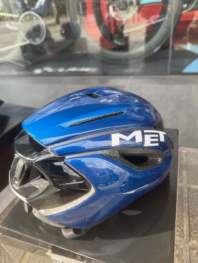 Casco MET STRALE Azul Talla M