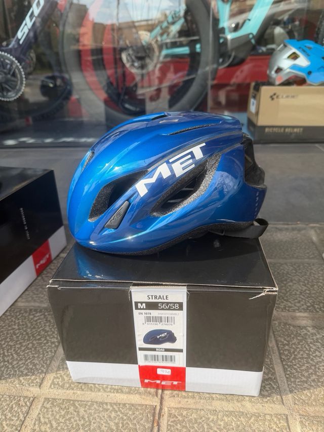Casco MET STRALE Azul Talla M