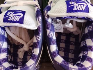 Nike Dunk Low SB Morado Blanco