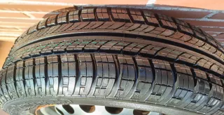 Neumáticos de coche