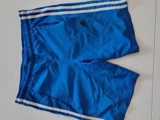 Pantalón corto Adidas niño azul