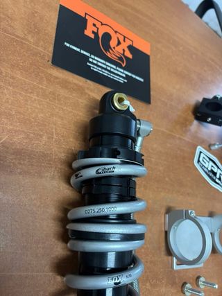 Suspensão Fox + Bielas Lonestar TRX450