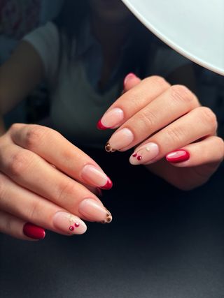 Manicurista en oropesa del mar