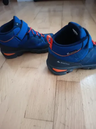 Botas montaña niño/a T32 waterproof