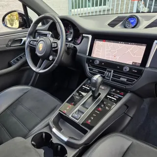 Porsche Macan 2023