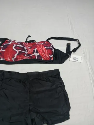 Costume donna bikini e pantaloncino