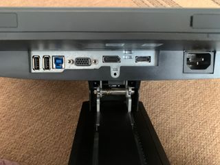 Monitor Dell P2217Hb 22" Usado