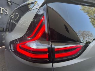 Renault Espace Initiale Paris Energy dCi 118 kW (160 CV) TT EDC