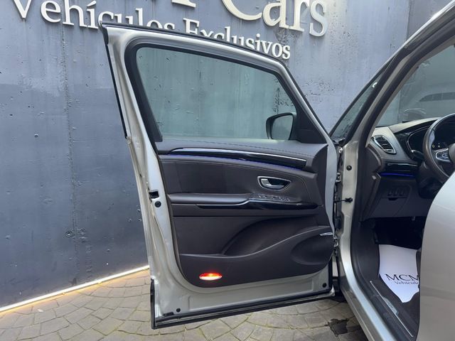 Renault Espace Initiale Paris Energy dCi 118 kW (160 CV) TT EDC