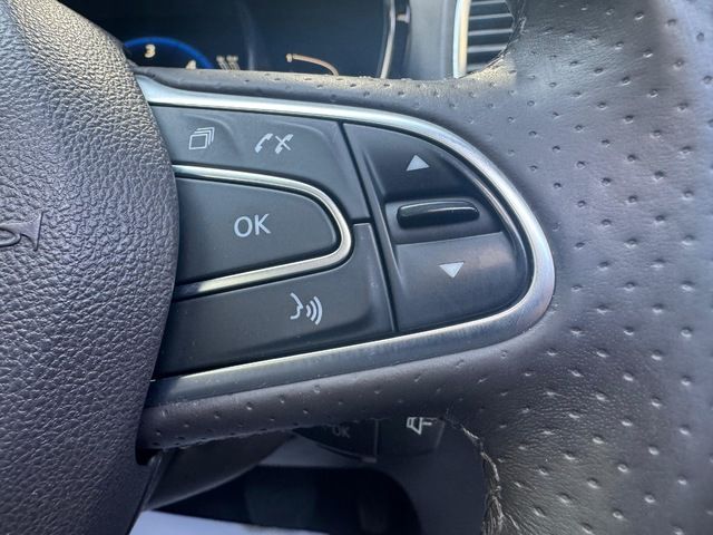 Renault Espace Initiale Paris Energy dCi 118 kW (160 CV) TT EDC