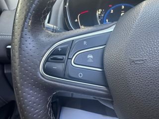 Renault Espace Initiale Paris Energy dCi 118 kW (160 CV) TT EDC