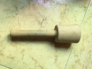 Maza de madera para talla