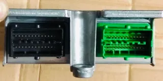 Centralita Airbag Opel Zafira B/AA 13 241 766