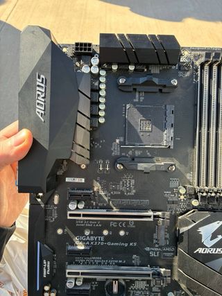 Placa AM4 para reparar o para piezas